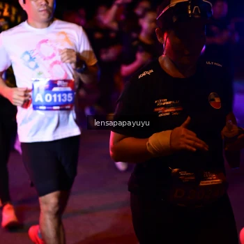 Runner Photo 3875172