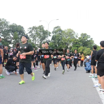 Runner Photo 3875178