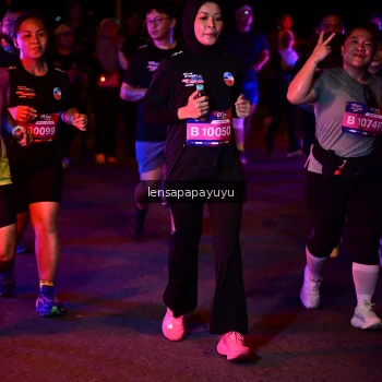 Runner Photo 3875192