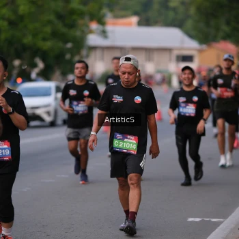 Runner Photo 3875202