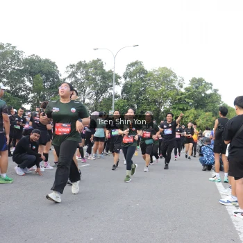 Runner Photo 3875234