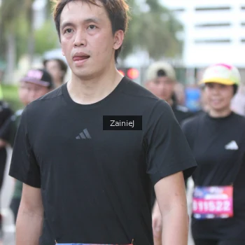 Runner Photo 3875245