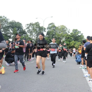 Runner Photo 3875351