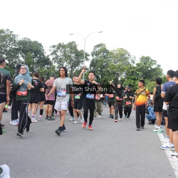 Runner Photo 3875380