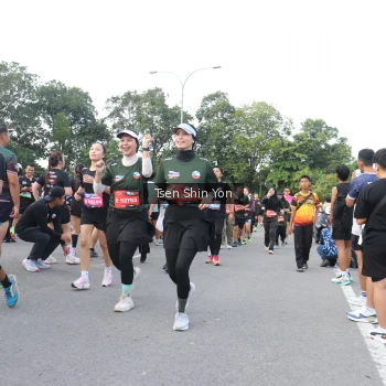 Runner Photo 3875385