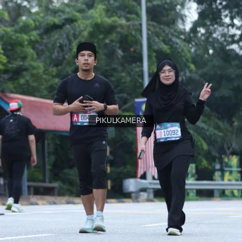 Runner Photo 3875441