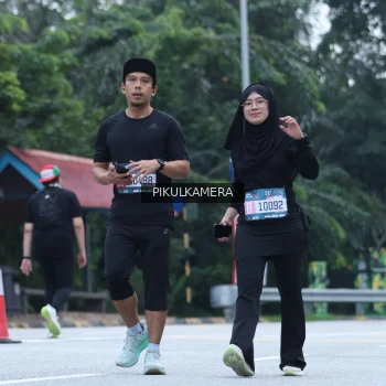 Runner Photo 3875451
