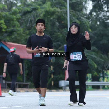 Runner Photo 3875454