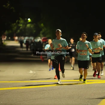 Runner Photo 3875476