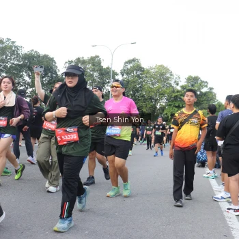 Runner Photo 3875485