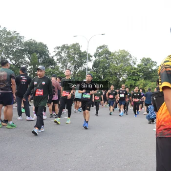 Runner Photo 3875515