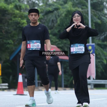 Runner Photo 3875524