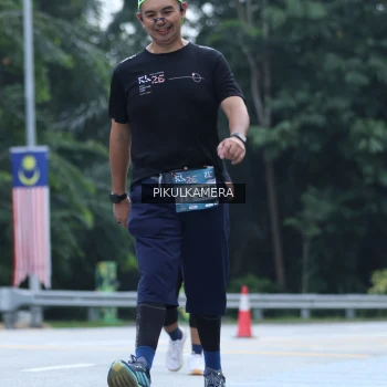 Runner Photo 3875531