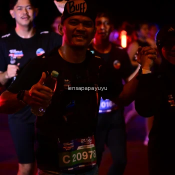 Runner Photo 3875591