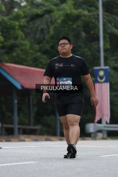 Runner Photo 3875596