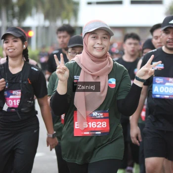 Runner Photo 3875597