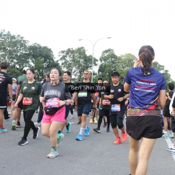 Runner Photo 3875603
