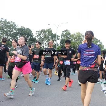 Runner Photo 3875607
