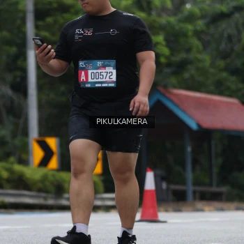 Runner Photo 3875608