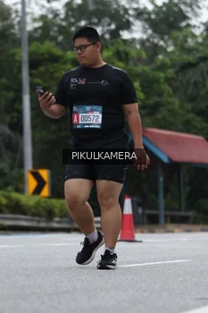 Runner Photo 3875625