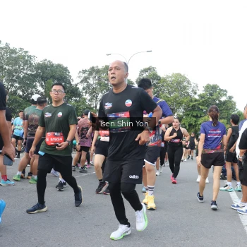 Runner Photo 3875655