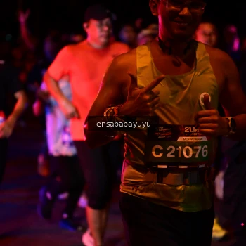 Runner Photo 3875709