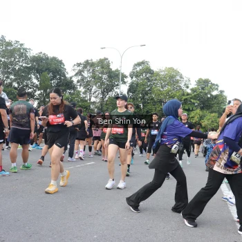 Runner Photo 3875734