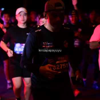 Runner Photo 3875751