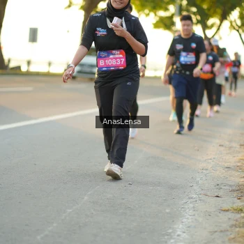 Runner Photo 3875780