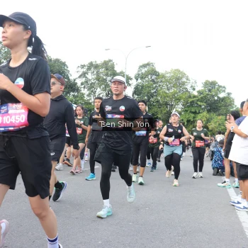 Runner Photo 3875810
