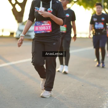 Runner Photo 3875848