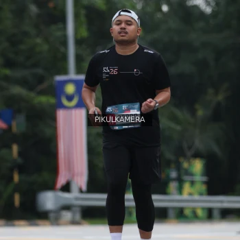 Runner Photo 3875865