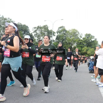 Runner Photo 3875885