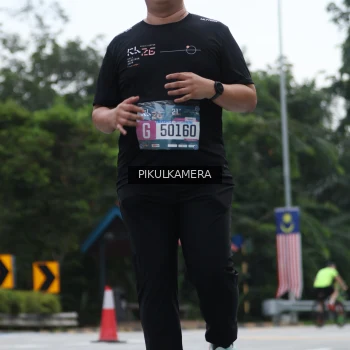 Runner Photo 3875921