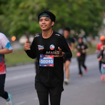 Runner Photo 3875931