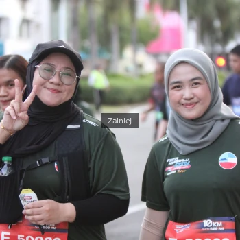 Runner Photo 3875935