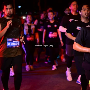 Runner Photo 3875946