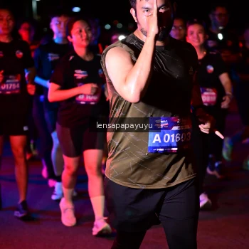 Runner Photo 3875947