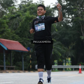 Runner Photo 3875955