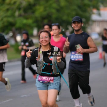 Runner Photo 3875984