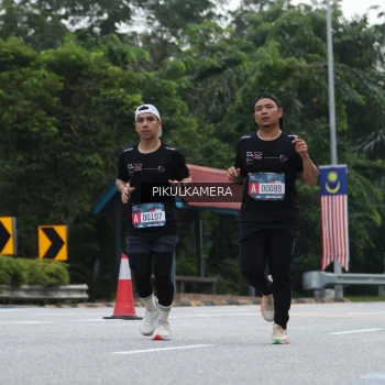 Runner Photo 3876013
