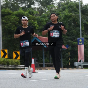 Runner Photo 3876031