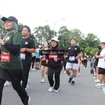 Runner Photo 3876078