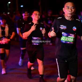 Runner Photo 3876084