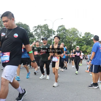 Runner Photo 3876096