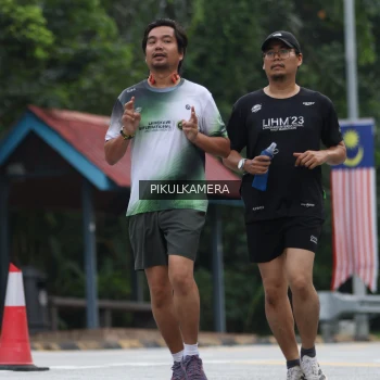 Runner Photo 3876124