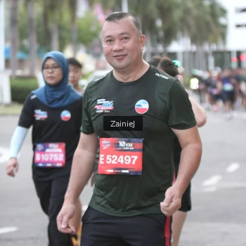 Runner Photo 3876125