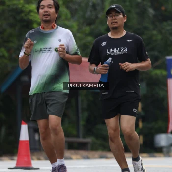Runner Photo 3876131