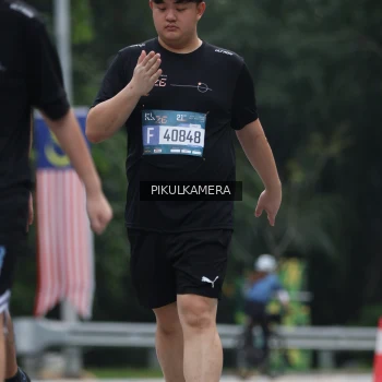 Runner Photo 3876170