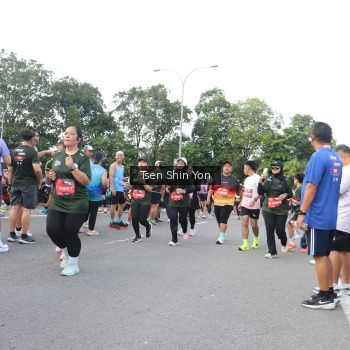 Runner Photo 3876171